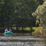 Avec Terrasse Pour 5 Pers. à - Api-1-52-1736 Beauchamps (Somme)